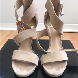 Tan heels